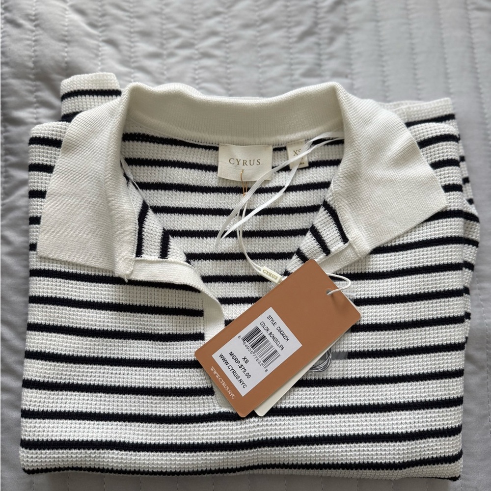 Cyrus Women's Short Sleeve Top in Black and White Stripes